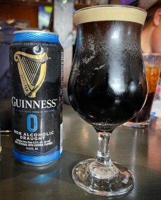 When your local ale house serves cold @guinnessus 0.0 with #StPatricksDay right around the corner.
Thanks for the NAs @streetsidealehouse! They always have great #nearbeer and #mocktail options, and it doesn’t get much better than Guiness 0.0 this time of year! ☘️