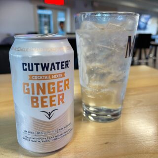 #SoberOctober Day 18: Did you know @cutwaterspirits makes an NA? 
Me neither. But their NA Ginger Beer is pretty darn good, which makes sense because I thought their Moscow Mules always had a nice sugarcane sugary sweet and spicy, gingery bite back when I used to drink.

So there was a little nostalgia there, without the morning headache.

What’s your fav NA ginger beer? Share it below because I wanna try it!! 👇 🍻 

#nacraftbeer #nonalcoholic #nearbeer #nonbooze #nonalcoholicdrink #nonalcoholicbeer #nonalcoholiccocktail #nonalcoholicwine #nonalcoholicdrinks #nadrinks #nabeer #nonbooze #noalcohol #noalcoholneeded #nonalcoholicdrink #soberlife #soberliving #soberaf #sobercurious #nawine #craftnabeer