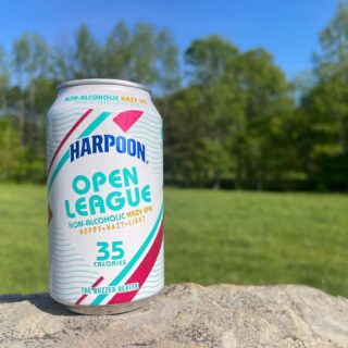 When you travel to Nashville thinking there won’t be any NAs and come across a hazy NA IPA that makes your day … 

@harpoonbrewery’s Open League isn’t brewed in the south, but I found it on the way there at Total Wine and loved every ounce of this 35 cal #nearbeer…

Brewed in Mass and Vermont, this tasty hazy is packed with juicy tropical hops and some recreation-minded ingredients.

Break for cruising and guaranteed not to give you a headache in the morn…

#nonalcoholiccraftbeer!

#nacraftbeer #nonalcoholic #nearbeer #nonbooze #nonalcoholicdrink #nonalcoholicbeer #nonalcoholiccocktail #nonalcoholicwine #nonalcoholicdrinks #nadrinks #nabeer #nonbooze #noalcohol #noalcoholneeded #nonalcoholicdrink #soberlife #soberliving #soberaf #sobercurious #nawine #craftnabeer